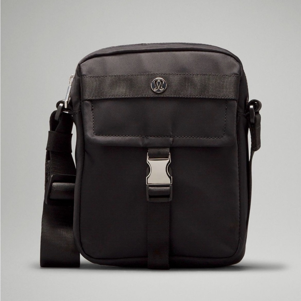 Lululemon Wunderlust Crossbody